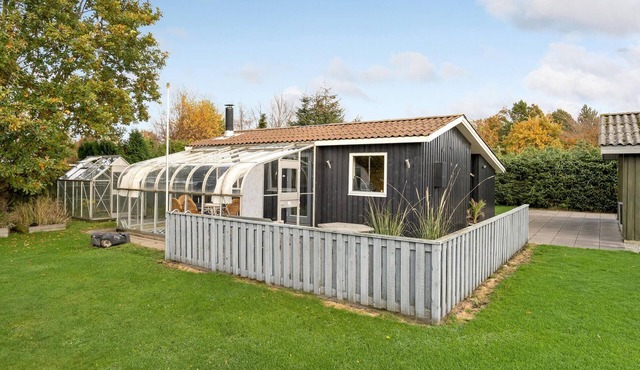 Gorgeous home in Storvorde with WiFi