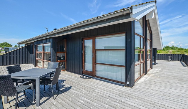 Gorgeous home in Sydals with sauna