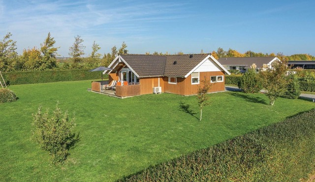 Gorgeous home in Sydals with sauna
