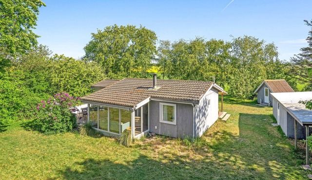 Gorgeous home in Sydals with WiFi