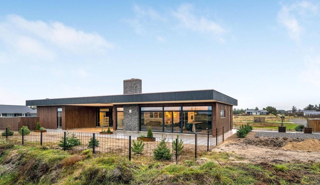 Gorgeous home in Thisted with WiFi