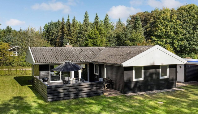 Gorgeous home in Toftlund with WiFi