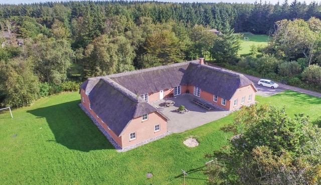 Gorgeous home in Ulfborg with sauna