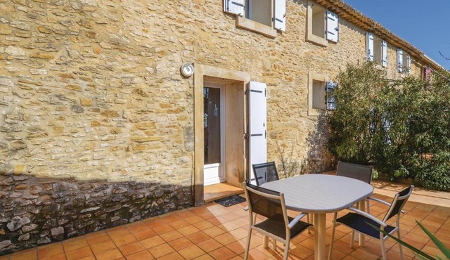 Gorgeous Home In Vénéjan With Kitchen