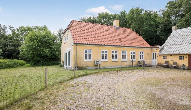 Gorgeous home in Varde with kitchen