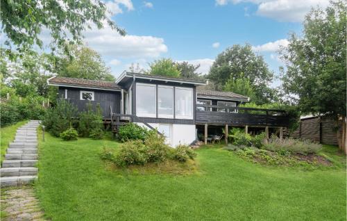 Gorgeous Home In Vejby With Wifi