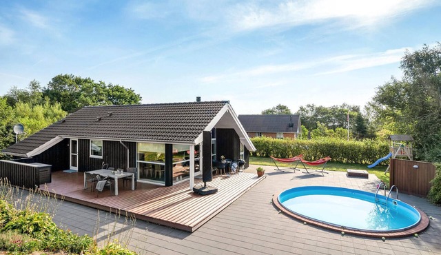 Gorgeous home in Vemb