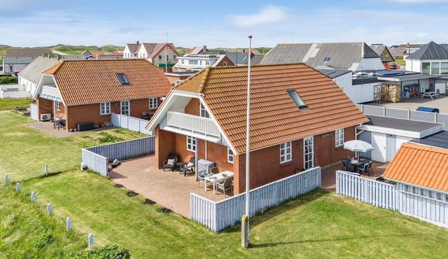 Gorgeous home in Vestervig with WiFi