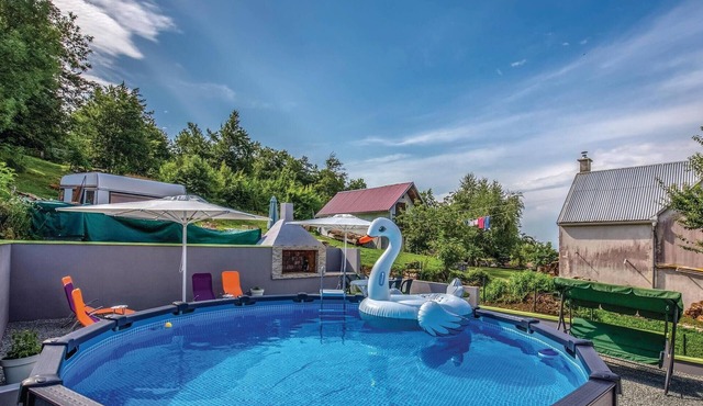 Gorgeous home in Zlobin with heated swimming pool