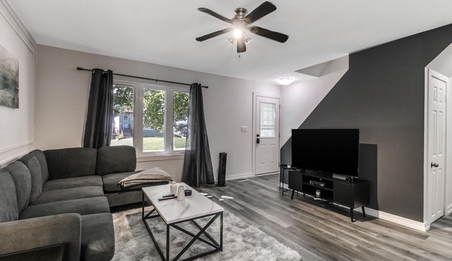 Gorgeous House in Minnow Lake, 10 minutes from dt