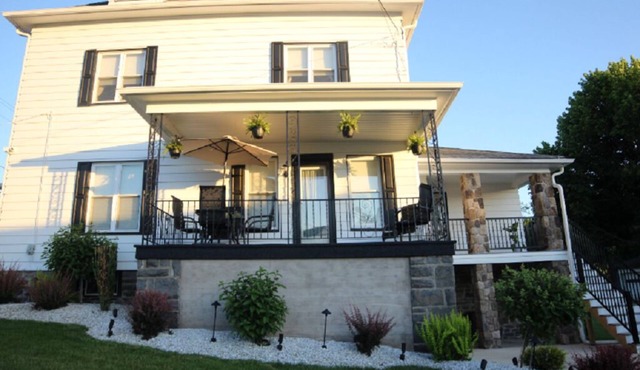 Gorgeous Housing for Traveling Professionals