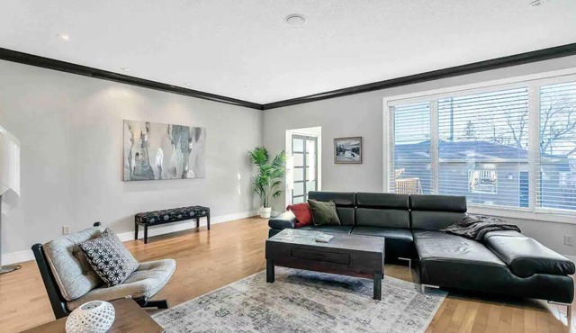 Gorgeous Killarney Home