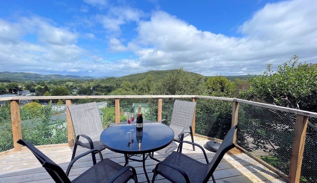 Gorgeous Kippford Home With Outstanding Views - Pass the Keys
