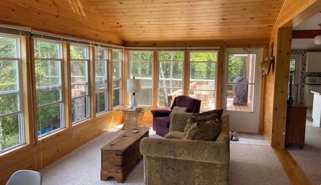 Gorgeous Lake of the Woods Cabin