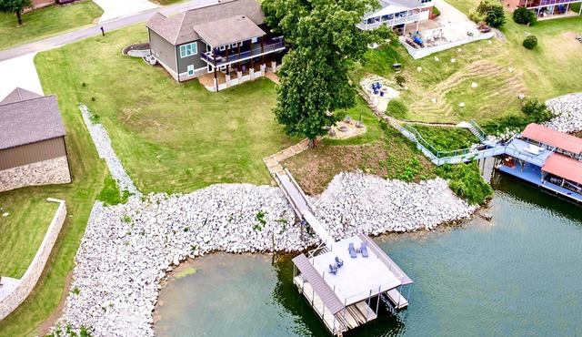 Gorgeous Lake Home, Private Boat Dock | Sleeps 11