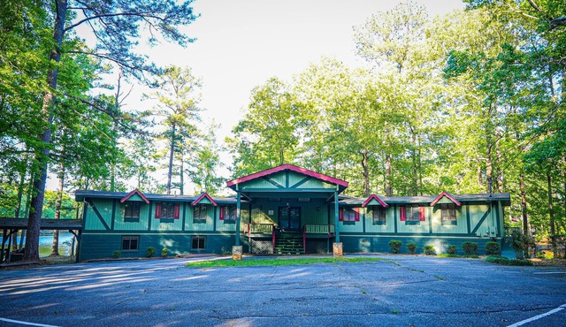 Gorgeous Lake view home with private Game Room
