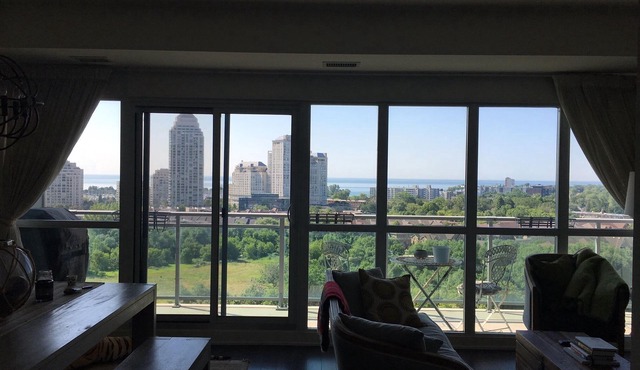 Gorgeous Lake views, Super clean, New condo