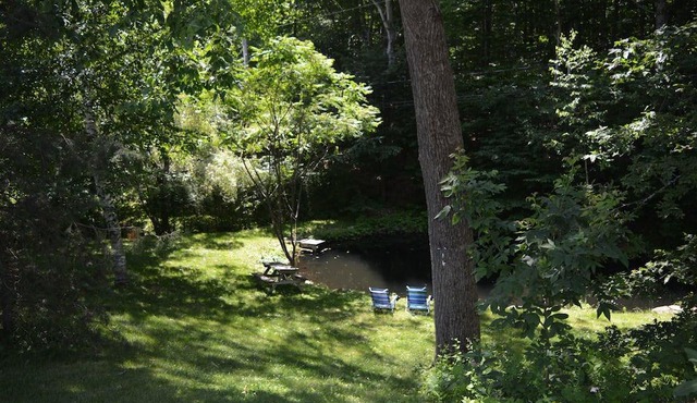 Gorgeous Lakefront 1 Bedroom Country House appartement Near Montreal