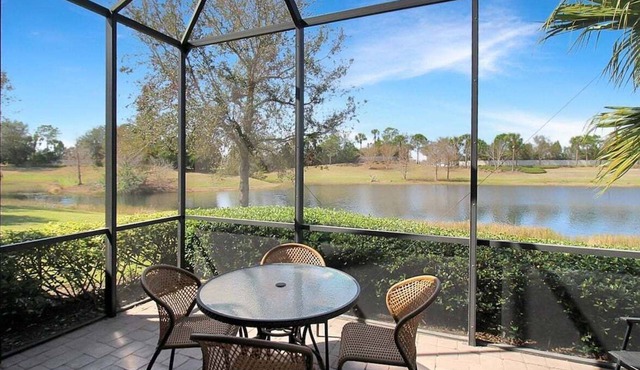 Gorgeous lakefront home in Esplanade Golf & Country Club in Lakewood Ranch - Palm Meadow