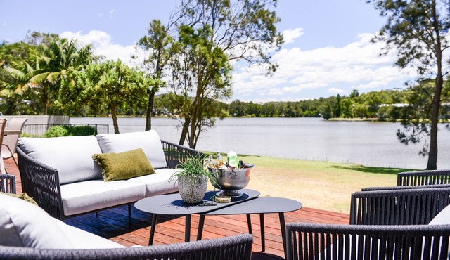 Gorgeous Lakeside Accomodation Family Friendly