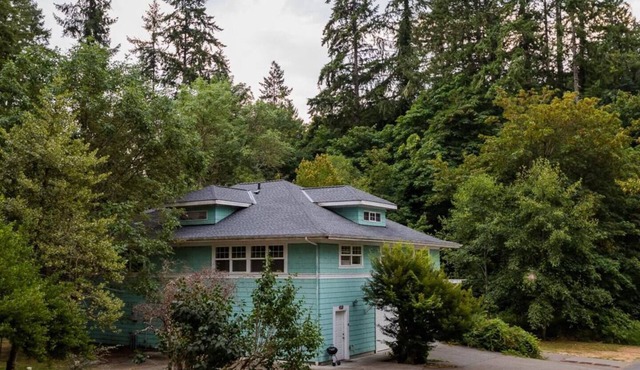 Gorgeous location and getaway spot this winter!