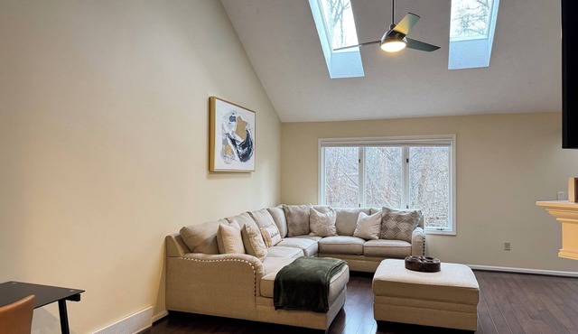 Gorgeous Loft Style Stay