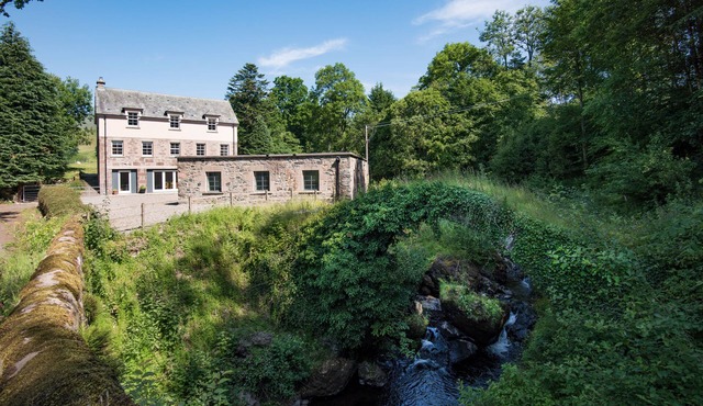 Gorgeous Mill House for family or group accommodation