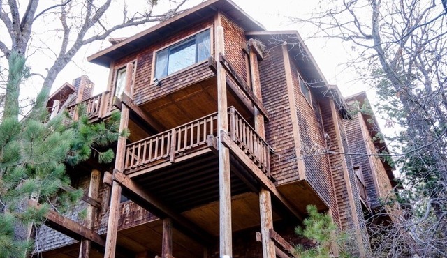 Gorgeous Mountain Escape, up to 12!