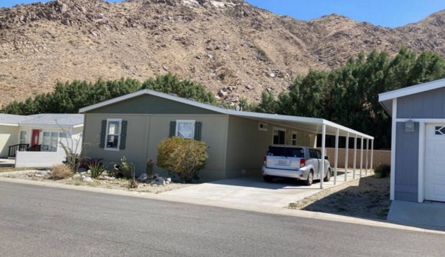 GORGEOUS MOUNTAIN SCENERYn30 night stays out in nature but close to town