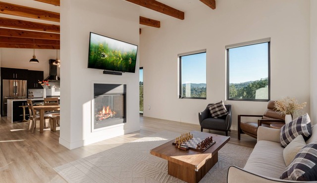 Gorgeous New 3-bedroom Home in El Dorado Hills