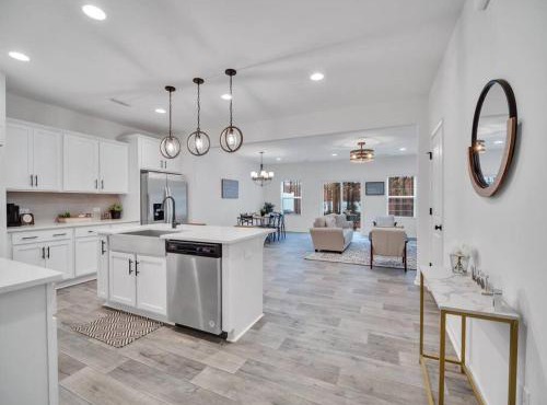 Gorgeous New Townhome/Charlotte!