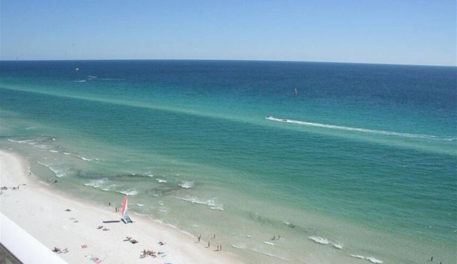 Gorgeous Oceanfront Condo-Beach Service Incl-Huge Balcony-Great Rates-Pier Park