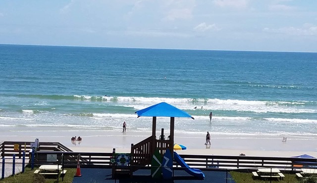 Gorgeous Ocean View! January Dates Available