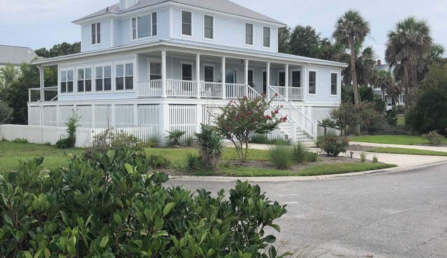 Gorgeous OCEAN Views and steps to private boardwalk!