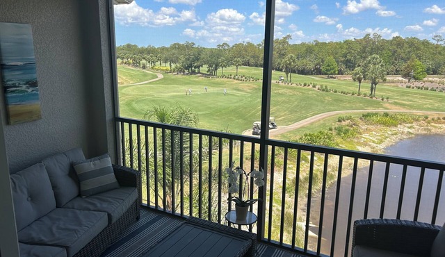 GORGEOUS PANORAMIC GOLFERS' DREAM VIEW!