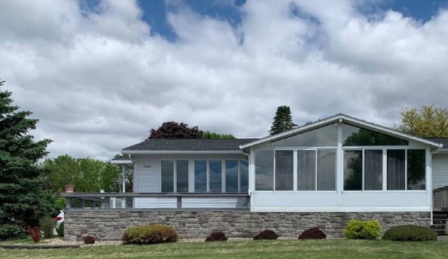 Gorgeous Panoramic Lake View Home
