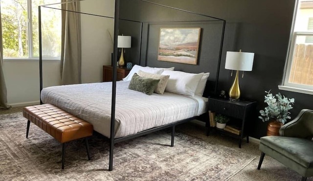 Gorgeous, Pet and Family friendly, Long stays