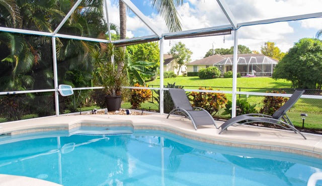 Gorgeous Private Retreat-Port St Lucie Pool
