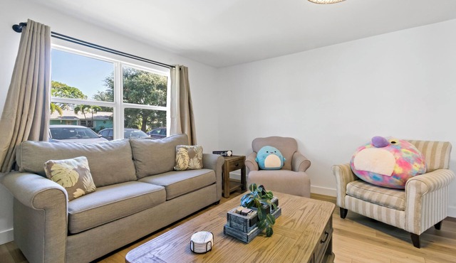 Gorgeous relaxing 2BD Near Ft. Myers Beach