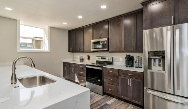 Gorgeous Remodeled Studios! #10