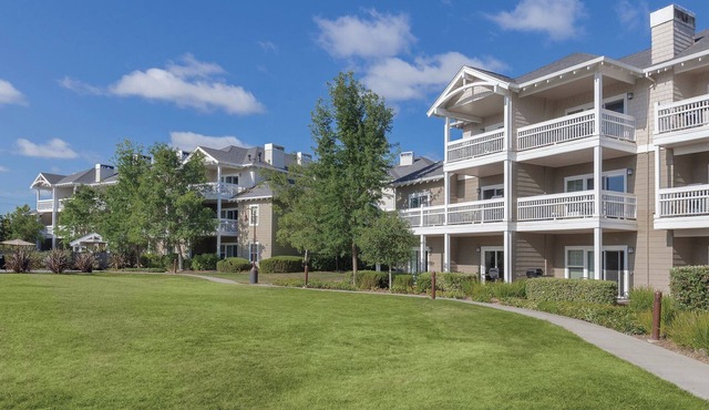 Gorgeous Resort in California Wine Country, Windsor!