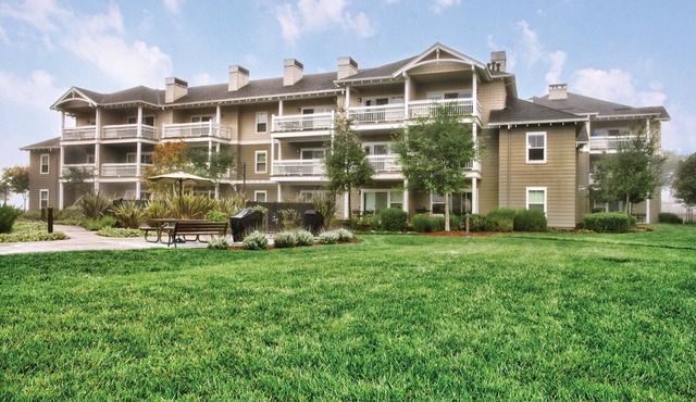 Gorgeous Resort in California Wine Country, Windsor!