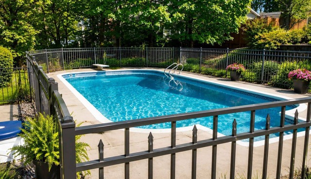 Gorgeous Retreat with Pool, Hot Tub and Game Room