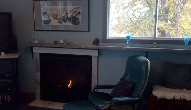 Gorgeous riverfront - cosy villa with all amenities and comforts