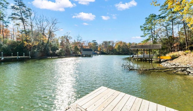 Gorgeous Riverfront Getaway with Private Dock!