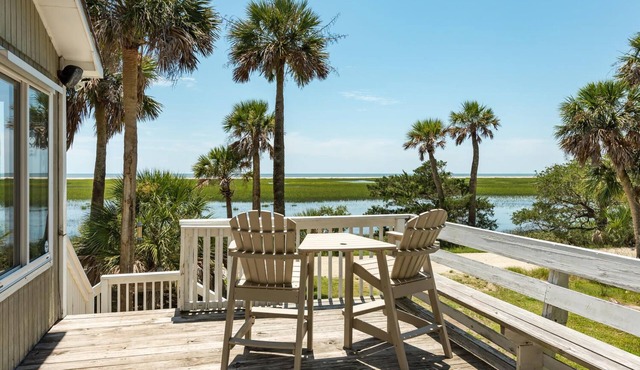 Gorgeous Secluded Island W/Creek & Ocean View w/DOCK & swim! Pet-friendly/Wi-Fi