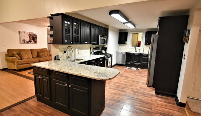 GORGEous Serenity in Marathon