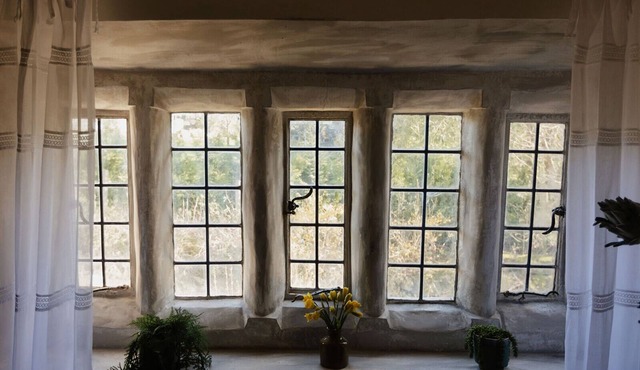 Gorgeous Stylish Country Farm House. Opposite the Fleece in Barkisland Ripponden