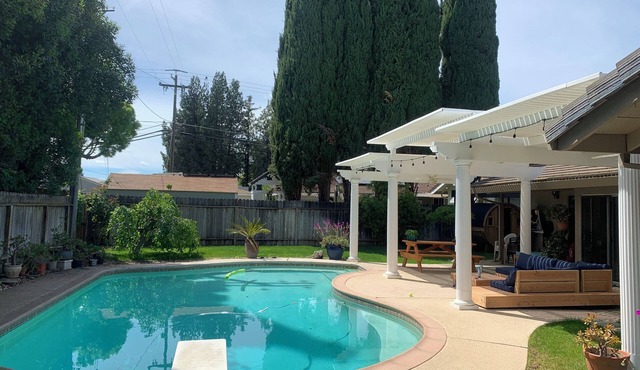 Gorgeous summer Haven with Pool and Sauna