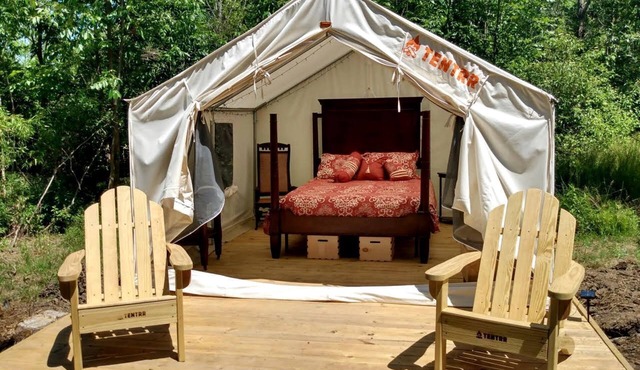 Gorgeous Tent Rental Great for Glamping in Ohio